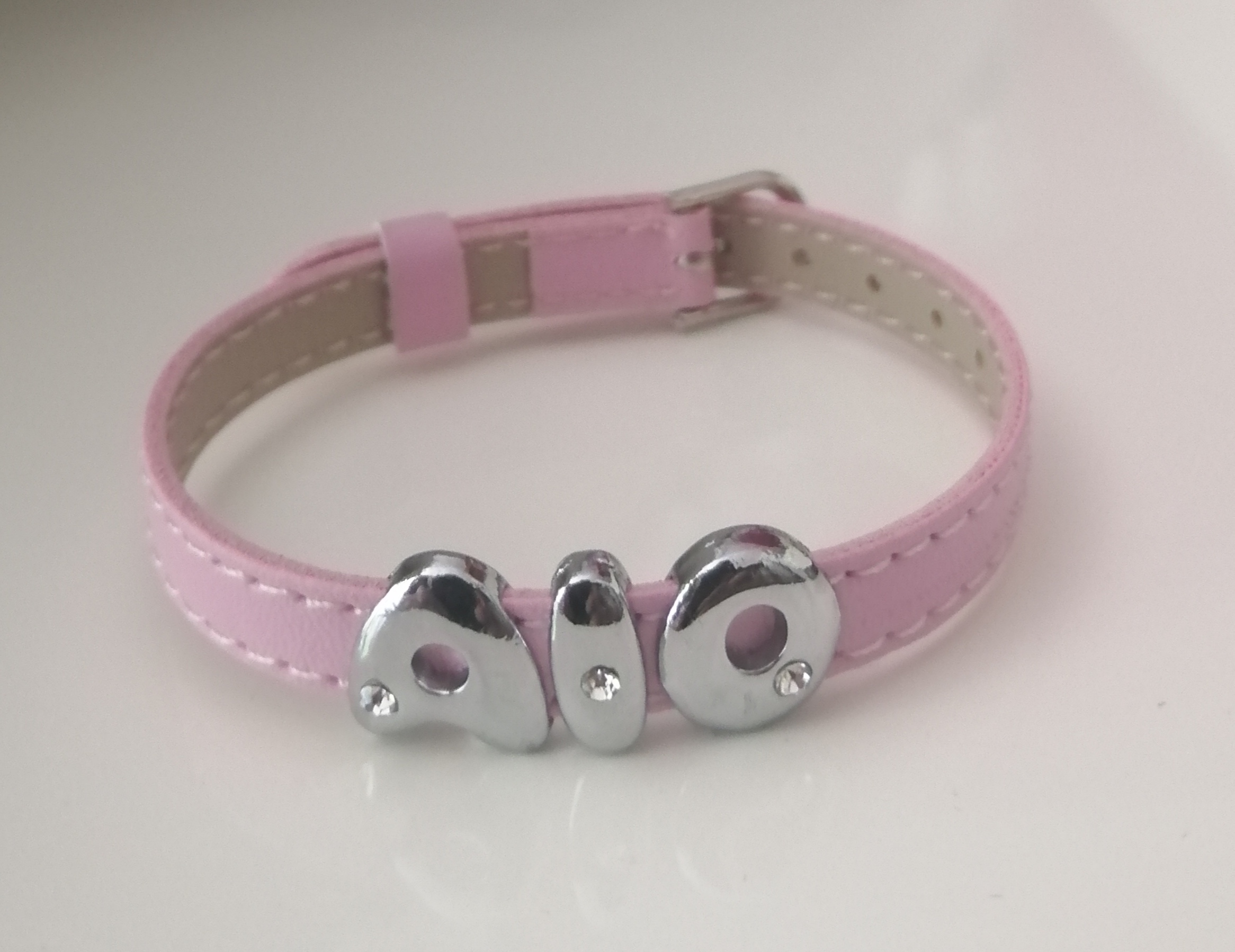 Bracelet Corse « AIO »rose 14€