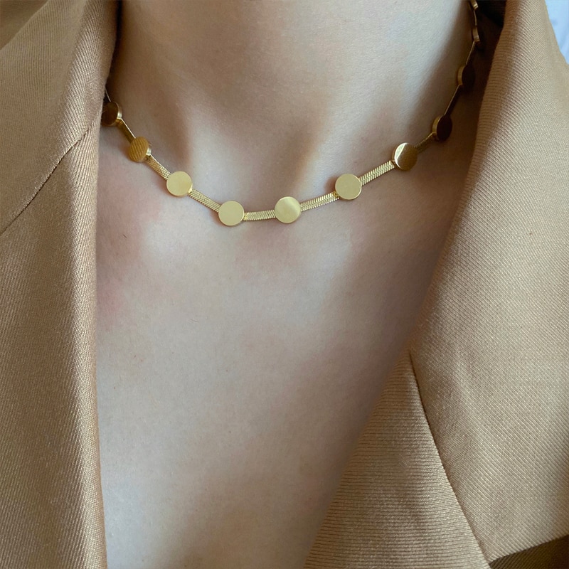 Collier minimaliste « GRAINS DE SABLE » acier doré 30€