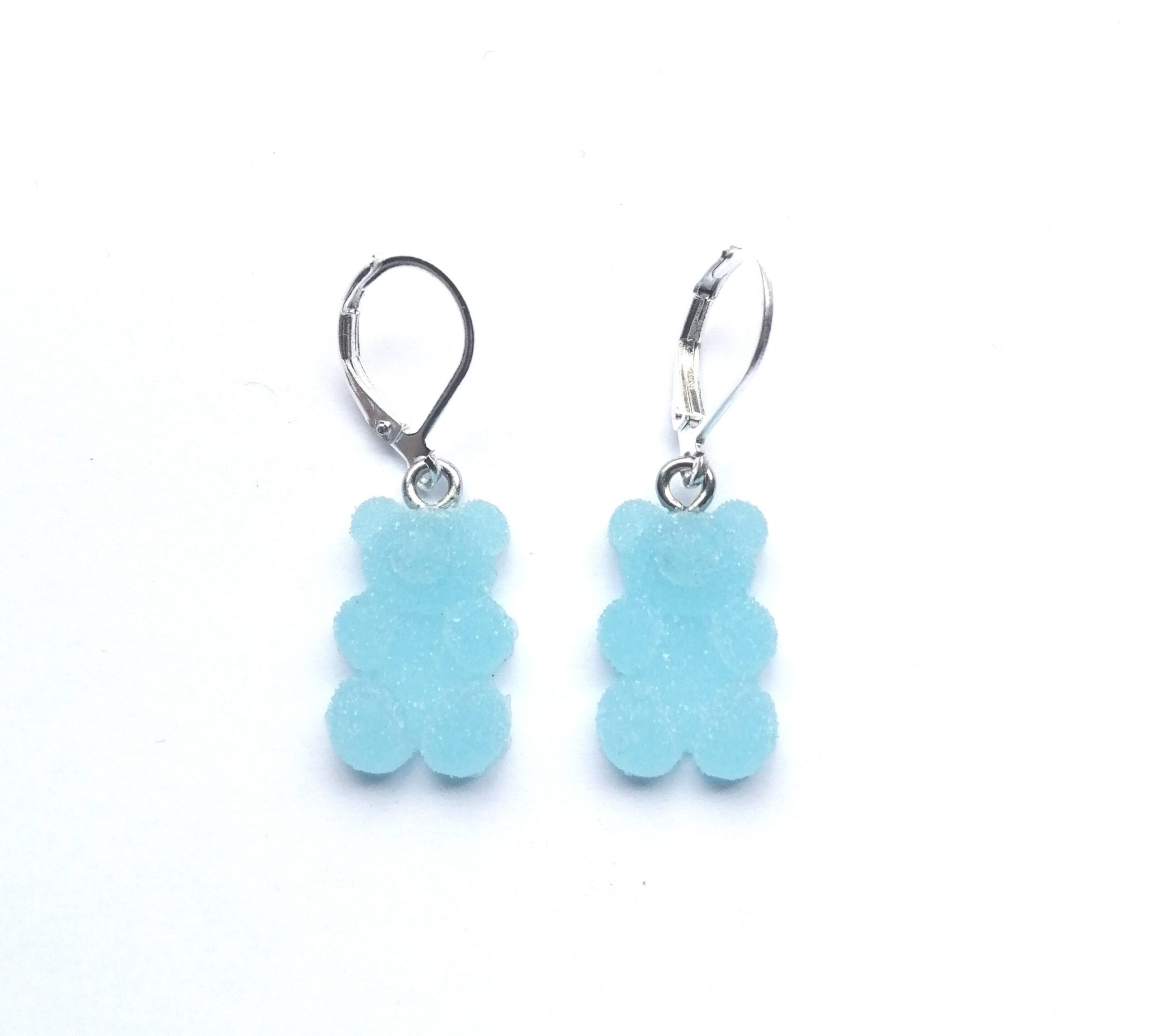 Boucles d’oreilles « OURSON »résine bleu 7€