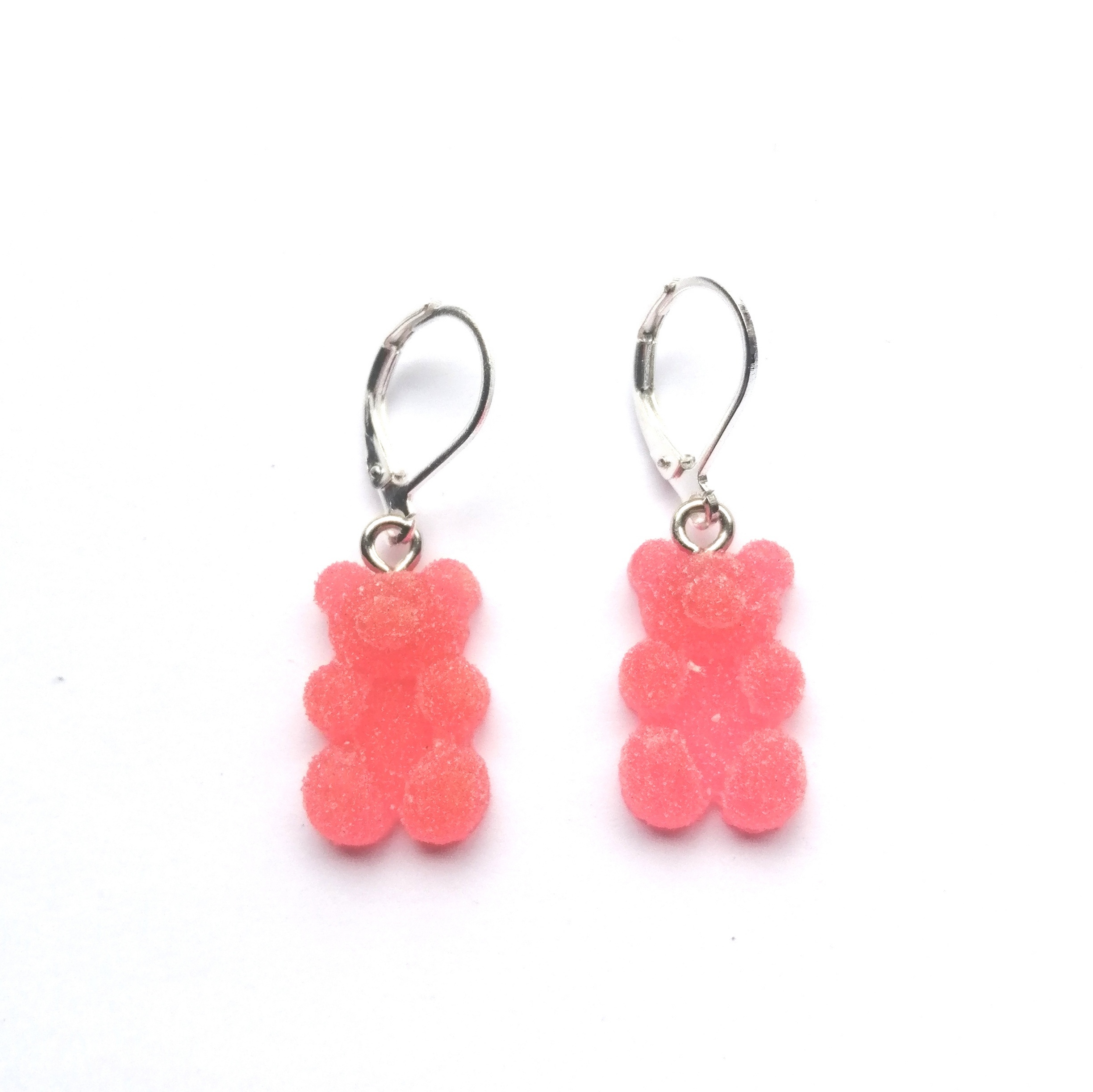 Boucles d’oreilles « OURSON » résine rouge 7€