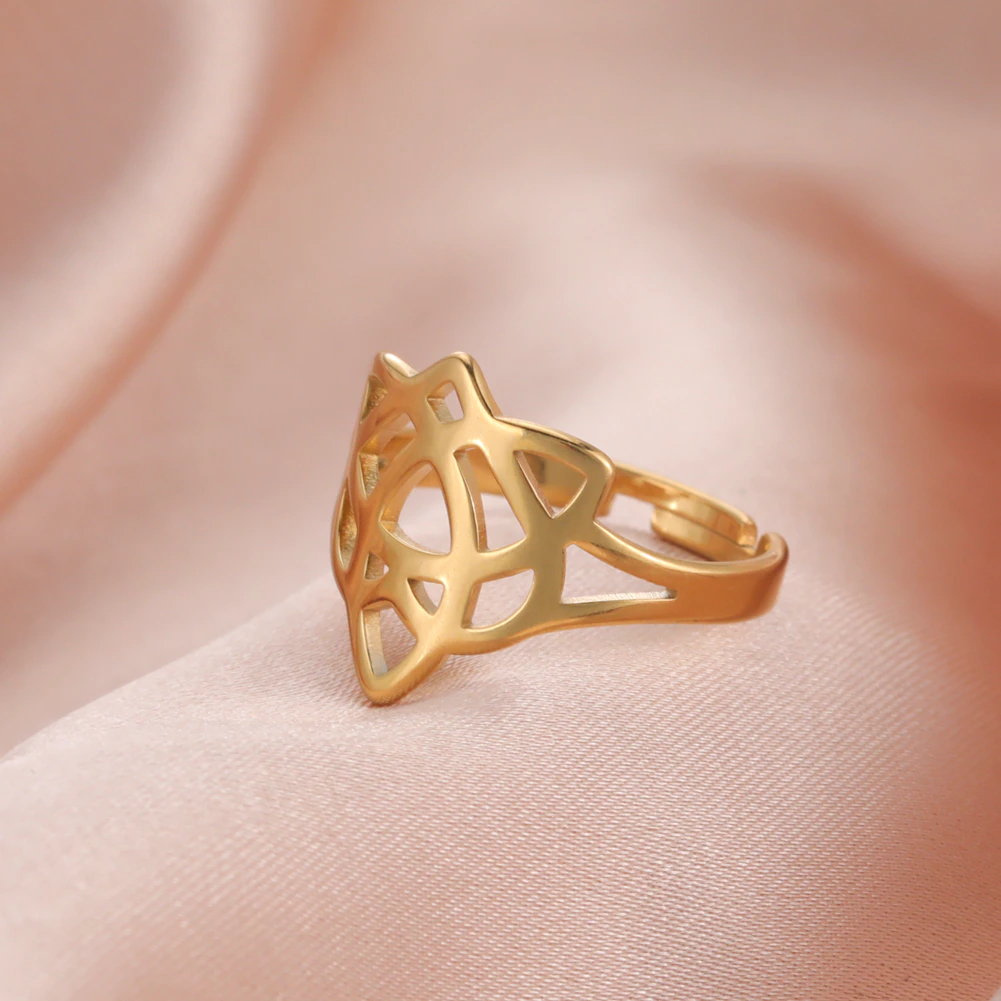 Bague « HOA » fleur de lotus 11€